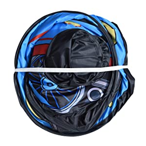 collapses for fast and easy storage